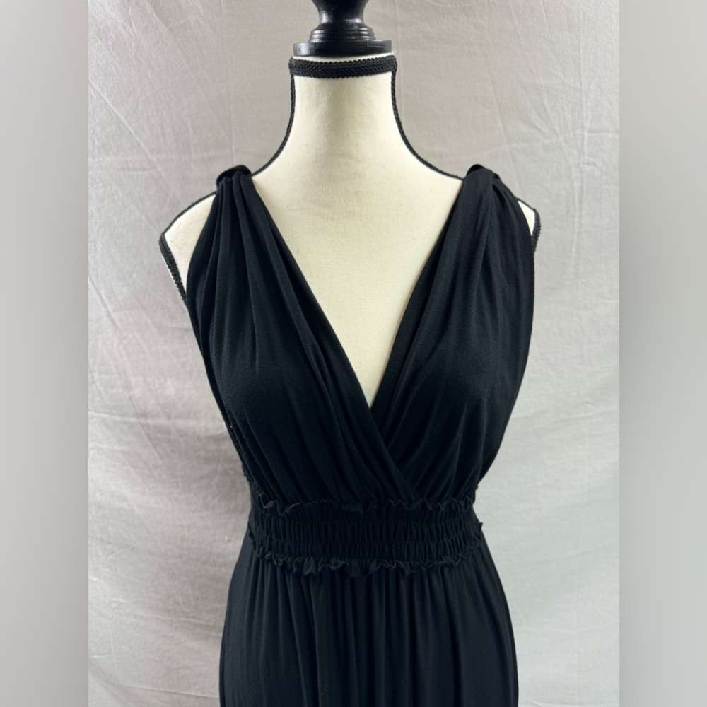 Low Cut Front And Back Shirred Waist A-Line Dress Black - Picture 2 of 5